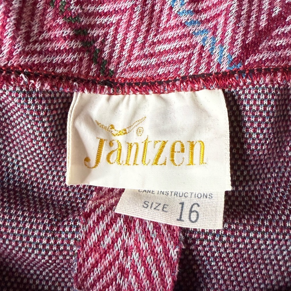 Vintage 60’s Jantzen pleated herringbone red plaid skirt elastic size 8 EUC - Picture 7 of 7